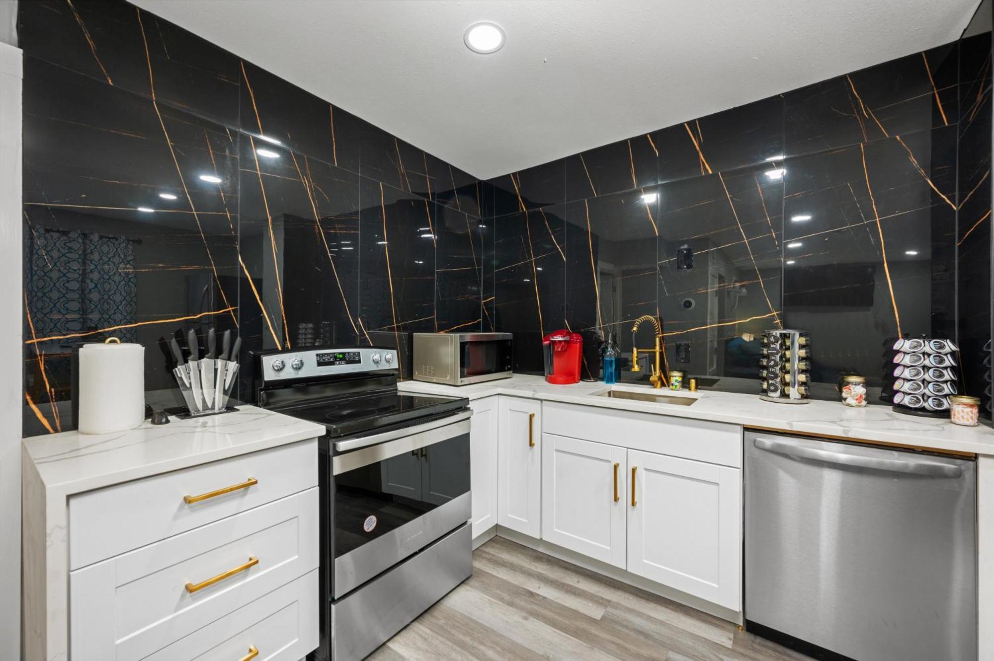 Comfortable 2Br Apt In Vibrant Houston Heights Екстер'єр фото